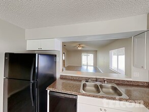 4432 Country Hills Blvd in Plant City, FL - Foto de edificio - Building Photo