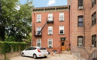 118 Bright St in Jersey City, NJ - Building Photo