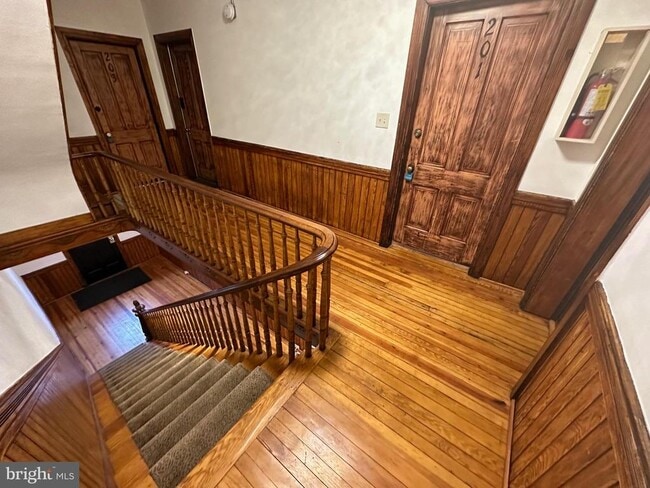 130 E German St in Shepherdstown, WV - Building Photo - Building Photo