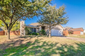 436 Hillside Dr in Aledo, TX - Foto de edificio - Building Photo