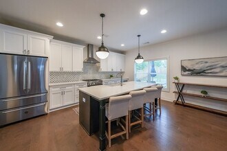 1321 Plaza Ave SW in Atlanta, GA - Building Photo - Building Photo