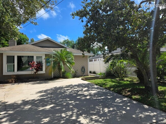 property at 795 Stocks St