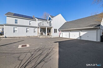 14 Plymouth Ave in Norwalk, CT - Building Photo - Building Photo