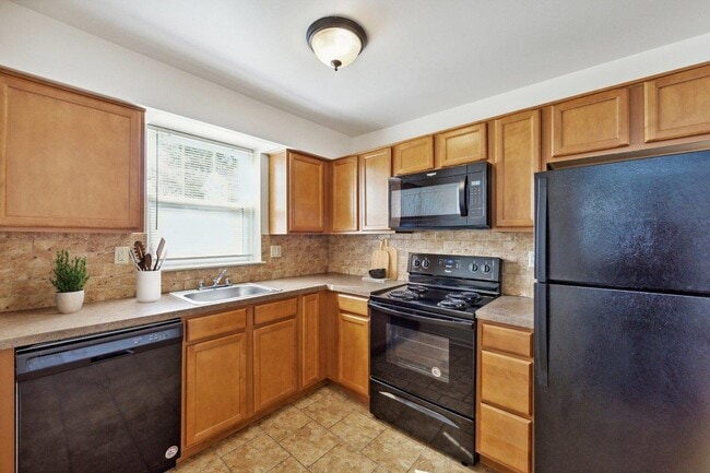 Wissahickon Park Apartment Homes in Lansdale, PA - Foto de edificio - Building Photo