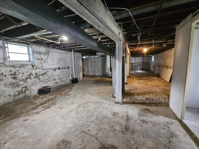 1105 Woodward St in La Porte, IN - Building Photo - Building Photo