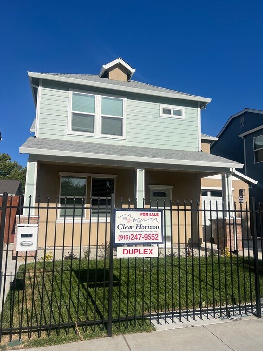 2615 Beaumont St in Sacramento, CA - Building Photo