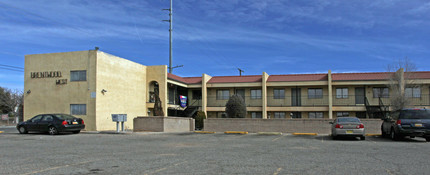 Brentwood West in Albuquerque, NM - Foto de edificio - Building Photo