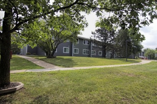 Mountain Manor Apartments in Mountain Iron, MN - Building Photo