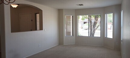 2401 W Darrel Rd in Phoenix, AZ - Building Photo - Building Photo