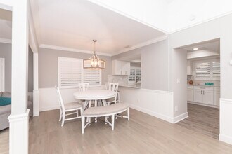 4041 NE Breakwater Dr in Jensen Beach, FL - Building Photo - Building Photo