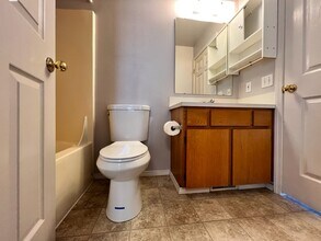 6492 W Lucky Ln, Unit 101 in Boise, ID - Foto de edificio - Building Photo