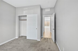 2870 Gaffer Film St in Las Vegas, NV - Building Photo - Building Photo