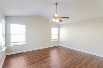 453 Scotts Creek Trail, Unit 2 in Nashville, TN - Foto de edificio - Building Photo