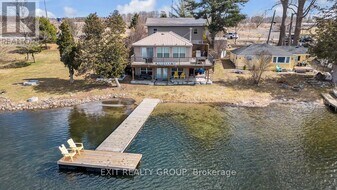 1531 Foxboro Stirling Rd in Quinte West, ON - Building Photo