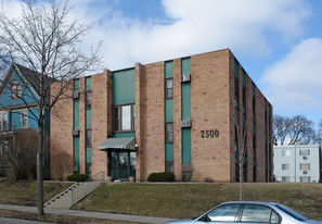 2500 Colfax in Minneapolis, MN - Building Photo - Building Photo