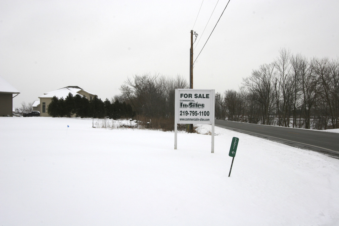 751 W State Road 130 in Hobart, IN - Building Photo