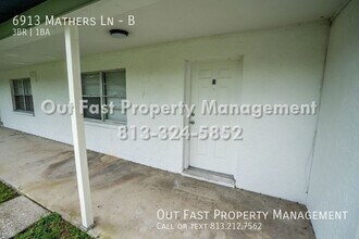 6913 Mathers Ln, Unit B in Riverview, FL - Foto de edificio - Building Photo