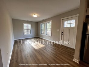 1611 Summerville Rd in Charlotte, NC - Building Photo - Building Photo