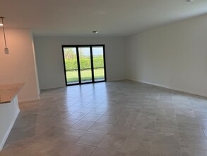 2017 Gardenia Ave in Port Charlotte, FL - Building Photo - Building Photo