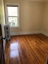 19 William St, Unit 2 in Portland, ME - Foto de edificio - Building Photo