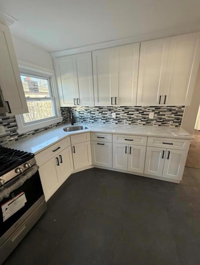 property at 184 E Fulton Ave