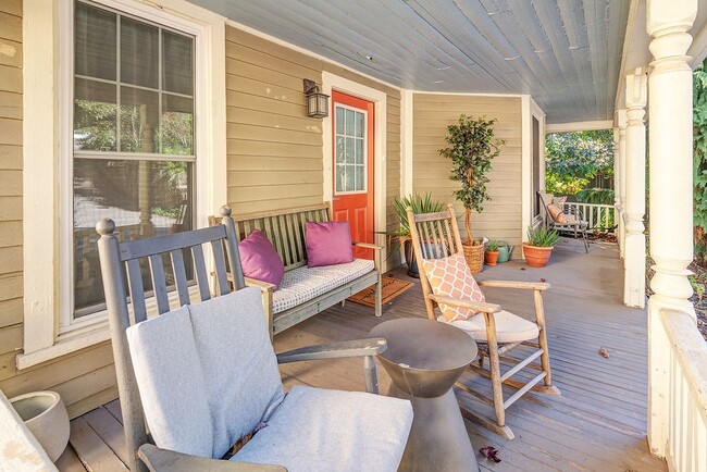 24 Jefferson Dr in Asheville, NC - Building Photo - Building Photo