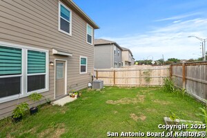 10643 Military Dr W in San Antonio, TX - Building Photo - Building Photo