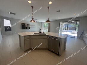 2845 E Sands Dr in Phoenix, AZ - Building Photo - Building Photo