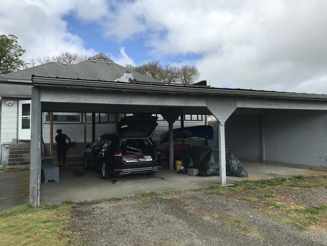 615 W Main St, Unit 615 w main st house in Elma, WA - Foto de edificio - Building Photo