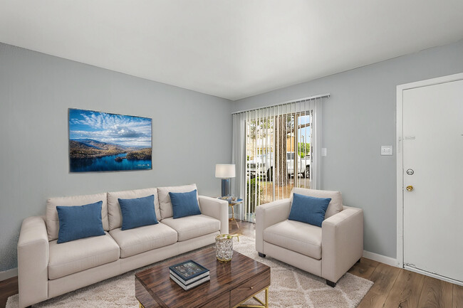 Lifestyle on Pines