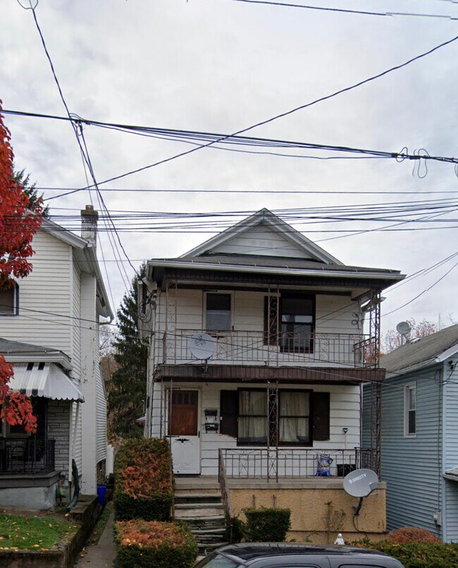 422 Emmett St Rentals in Scranton, PA