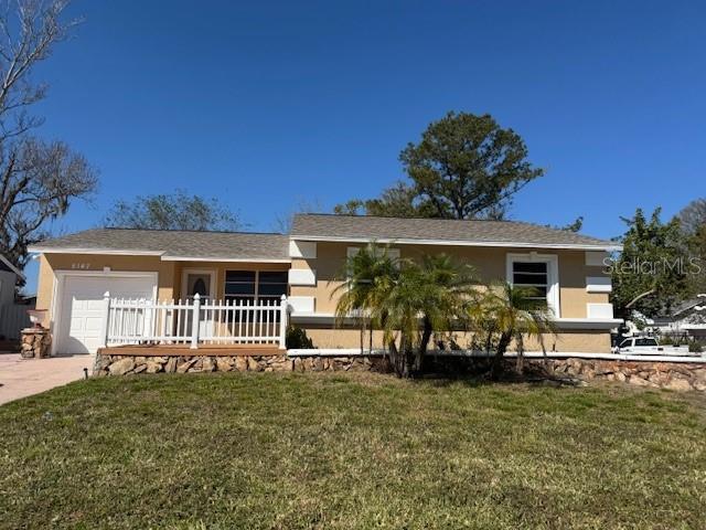 5147 Larch Ln in New Port Richey, FL - Building Photo