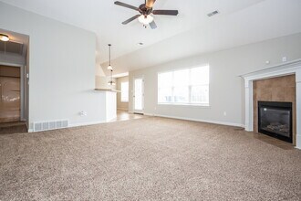 3181 Scott Hill Cir in Horn Lake, MS - Building Photo - Building Photo