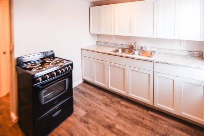 628 Evesham Ave in Toledo, OH - Building Photo - Building Photo