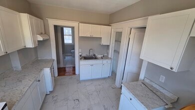 26 Whittlesey Ave in New Haven, CT - Building Photo - Building Photo