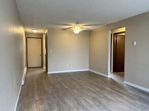 Willow Wood Village in Cheney, WA - Building Photo - Building Photo