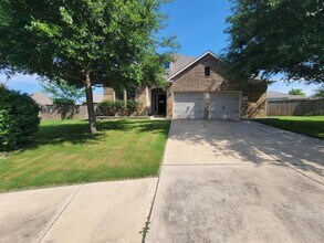 2012 Santa barbara Ct in Round Rock, TX - Building Photo - Building Photo
