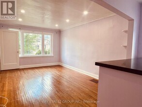 1347 Victoria Park Ave in Toronto, ON - Building Photo - Building Photo