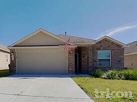 4014 Stanley Park in Converse, TX - Building Photo