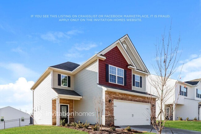 411 Kennerly Ctr Dr in Mooresville, NC - Foto de edificio - Building Photo