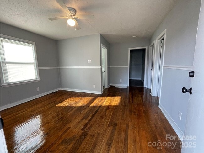 1612 Russell Ave in Charlotte, NC - Building Photo - Building Photo