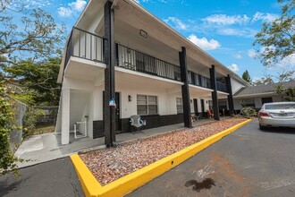 Shepard's Village Apartments in Clearwater, FL - Building Photo - Building Photo