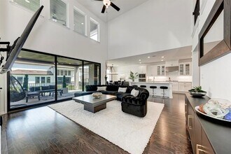 5028 Olimpico Wy in Leander, TX - Building Photo - Building Photo