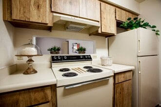 Sunrise Ridge in Tucson, AZ - Foto de edificio - Building Photo