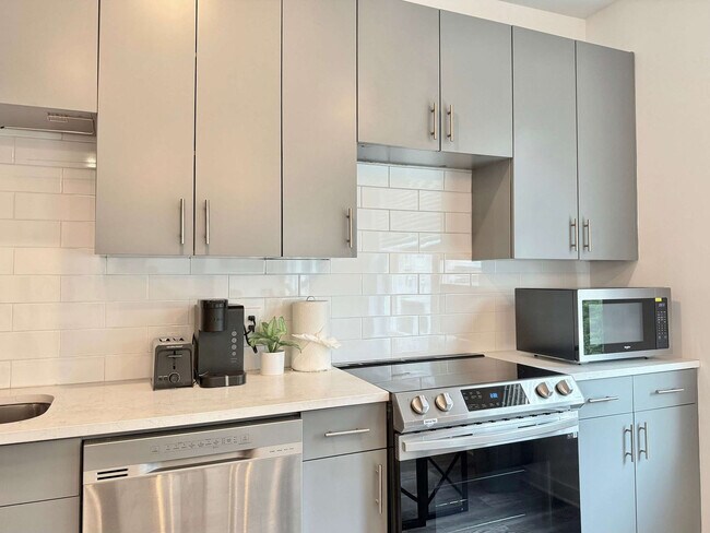 542 Boulevard NE in Atlanta, GA - Building Photo - Building Photo