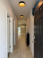 1720 Artesian Spgs Xing in Leander, TX - Building Photo - Building Photo