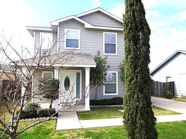 13801 Briarcreek Loop in Manor, TX - Building Photo