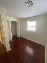 136 Hill St in Portsmouth, NH - Building Photo - Building Photo