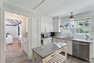 35 Sheppard St in Westhampton Beach, NY - Building Photo - Building Photo