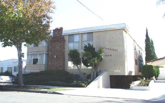 Carondelet Apartments